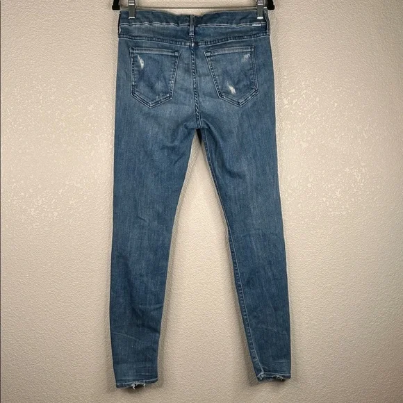 Mother The Looker in Graffiti Girl Classic Denim Distressed Skinny Jeans Size 29 - Picture 4 of 10